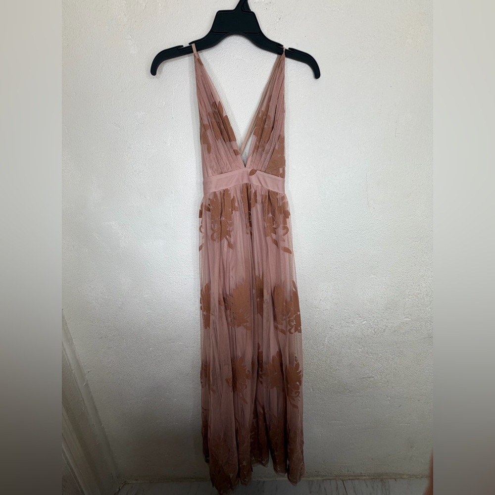 Luxxel Dusty Rose Floral Burnout Velvet Maxi Dress - Size M